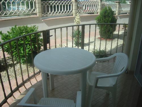 Hotel Sea Paradise Apartment Complex