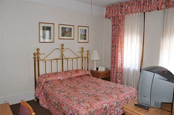Hotel Inn At Lincoln Park