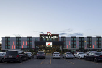 Hotel H�tel & Suites Normandin