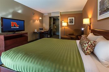 Hotel H�tel & Suites Normandin