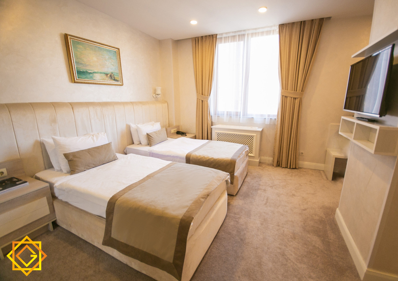 Hotel Ganjali Plaza