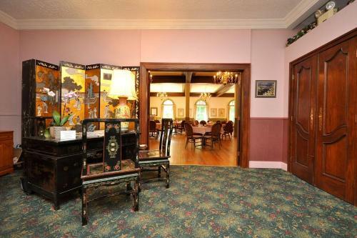 Hotel Braeside Country Inn