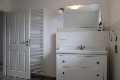 Ferienhaus Svea In Born
