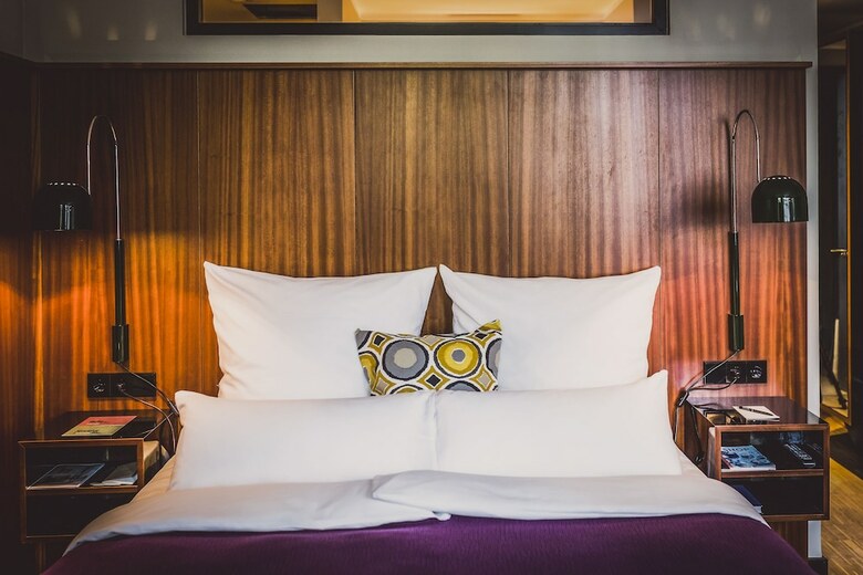 Henri Hotel D�sseldorf Downtown