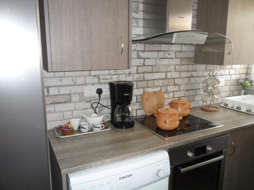 Apartamento Sunshine Apts, Two Bedroom , Free Internet, No 3