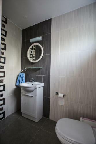 Apartamento Merab Napa Suites