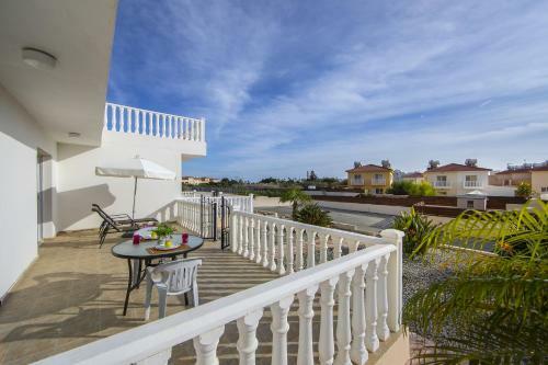 Apartamento Ayia Napa Estelle Suite