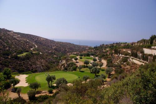 Villa Iremos - Th02