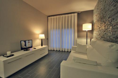Lagaya Apartments & Spa