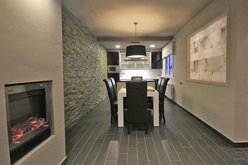 Lagaya Apartments & Spa