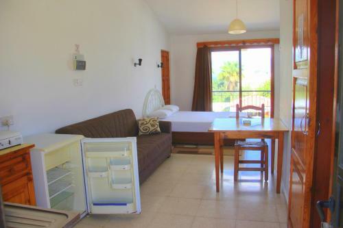 Hotel Bare Hills Guest Rooms
