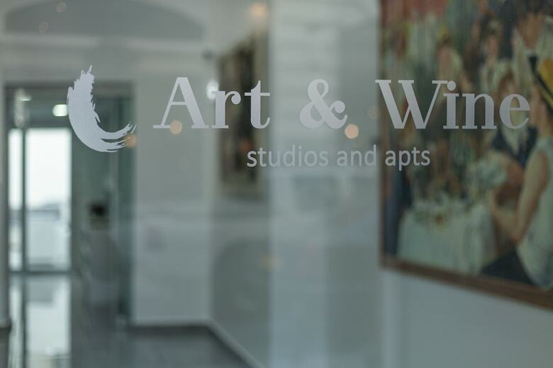 Apartamento Art & Wine Studios And Apts