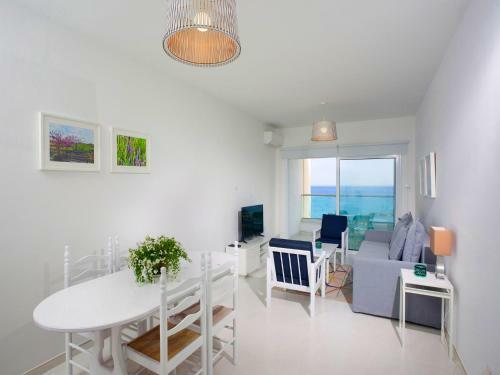 Apartamento Limassol On The Beach