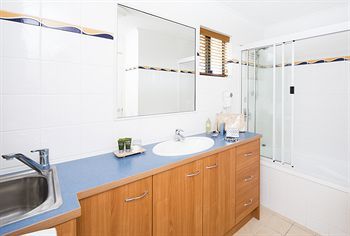 Hotel Mantra Hervey Bay