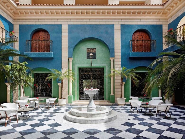 Hotel M�venpick Resort & Marine Spa