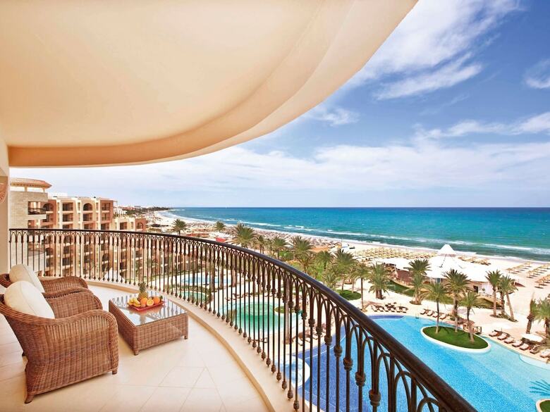 Hotel M�venpick Resort & Marine Spa