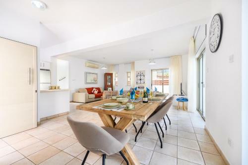 Sunrise Bay Villas