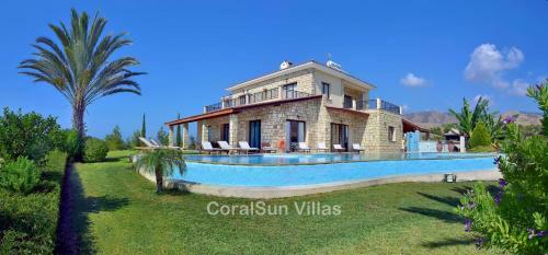 Elite Villa Amazing Pool And Garden