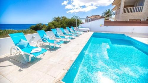 Rent Private Villa 134