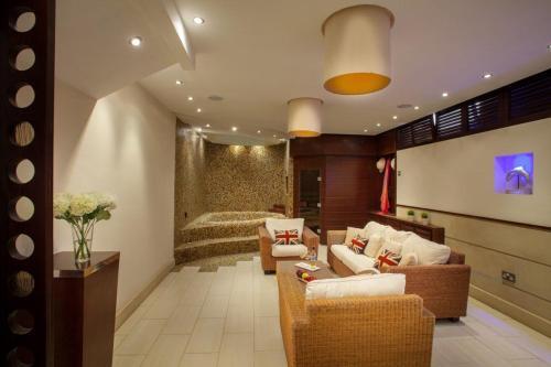 ?villa In A Fantastic Location On The Seafront? Protaras Villa 48
