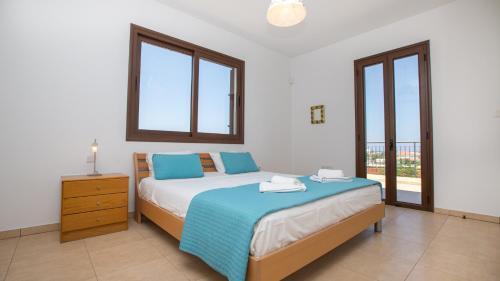 Rent Private Villa 445