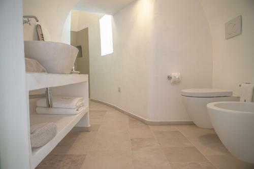 Bed & Breakfast Trulli Ant� Charme & Relax