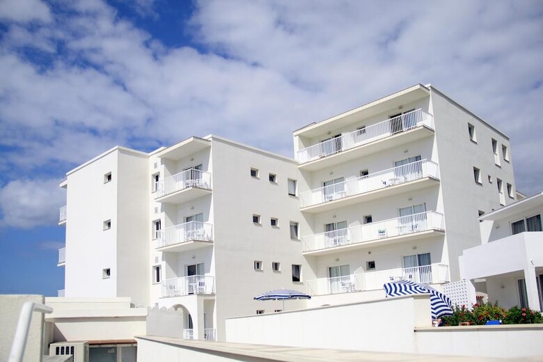Hotel Playa Azul
