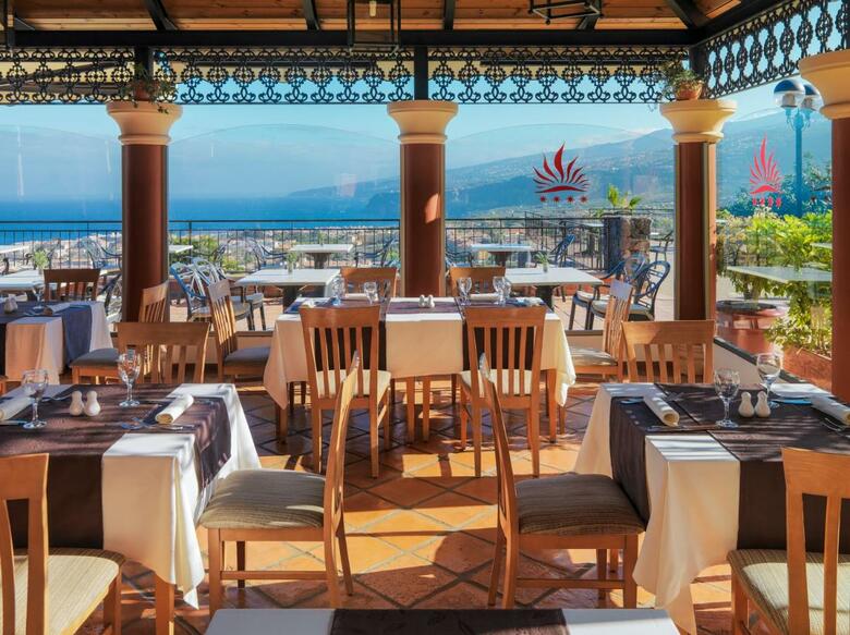 Hotel Las �guilas