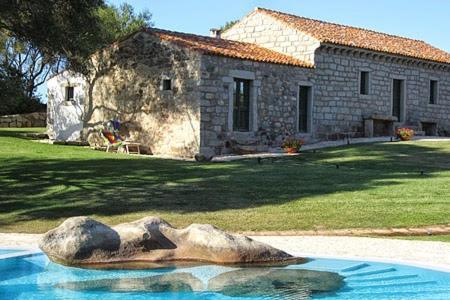 Arzachena Villa Sleeps 6 Pool Air Con Wifi