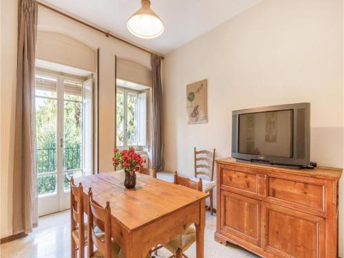 Three-bedroom Apartment In Assisi -pg-