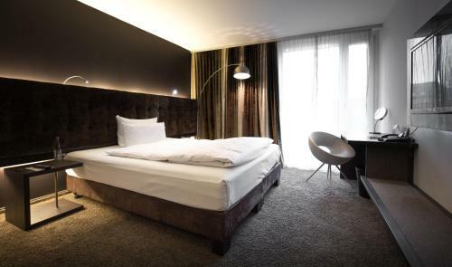 Saks Urban Design Hotel
