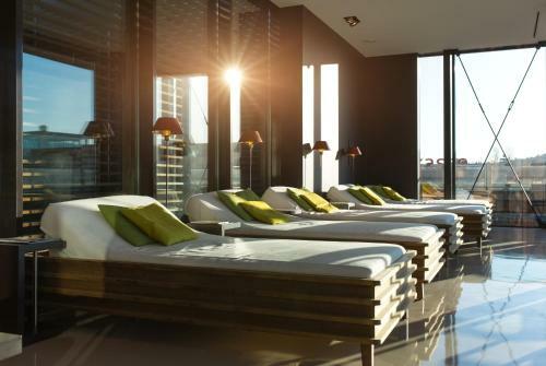 Saks Urban Design Hotel