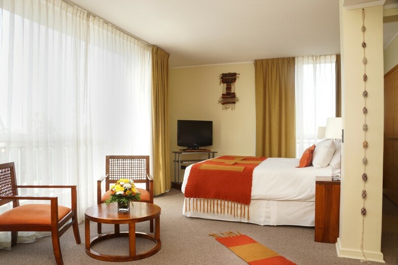 Hotel Solace