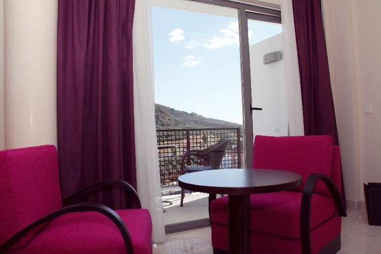 Hotel Menc�a Subb�tica