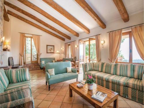 Six-bedroom Holiday Home In Capalbio (gr)