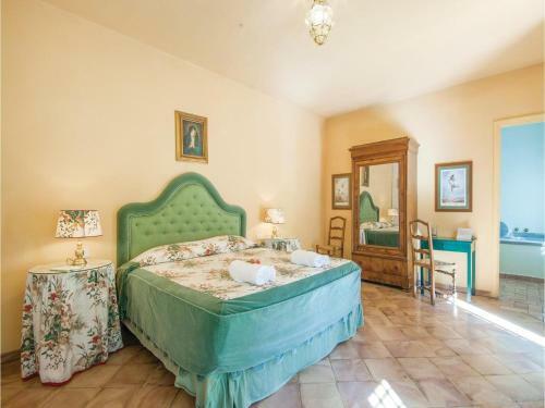 Six-bedroom Holiday Home In Capalbio (gr)