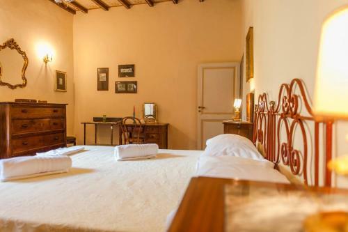 Castellina In Chianti Villa Sleeps 10 Pool Wifi