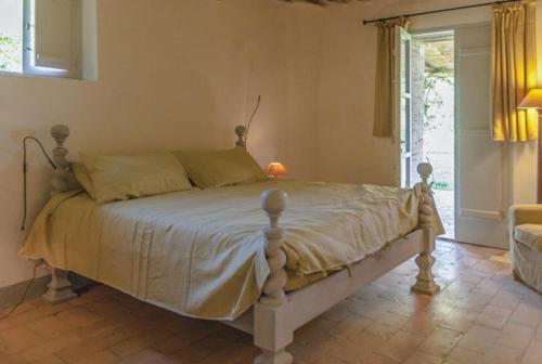 Castiglioncello Del Trinoro Villa Sleeps 12 Pool