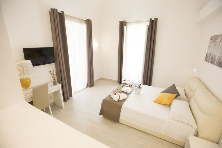 Hostal Preluna Central Palace