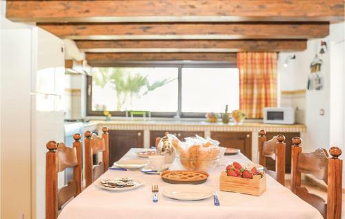 Two-bedroom Holiday Home In Scicli -rg-