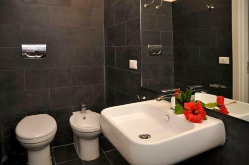 Cava D'aliga Villa Sleeps 16 Pool Air Con Wifi