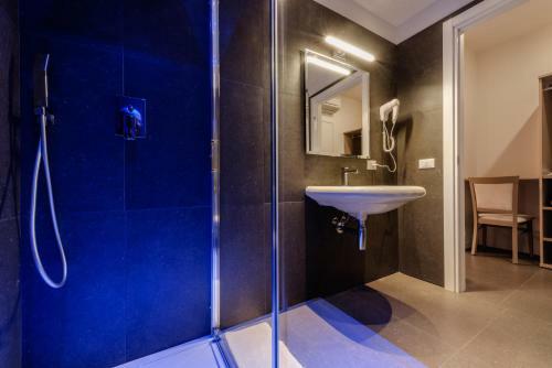 Hostal Garda Guest House