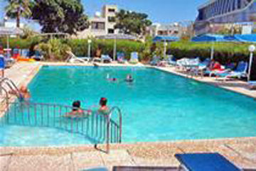 Lucky Hotel Apartments