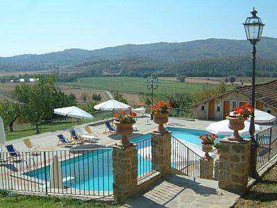 Ciggiano Villa Sleeps 26 Pool Air Con Wifi