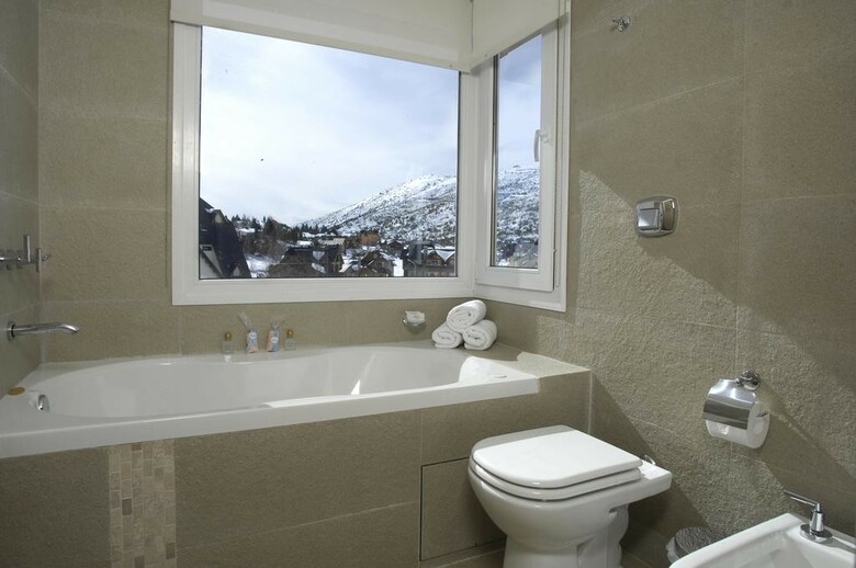 Hotel Village Condo