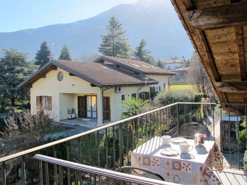Apartamento Locazione Turistica Casa Uni-c� (cco493)