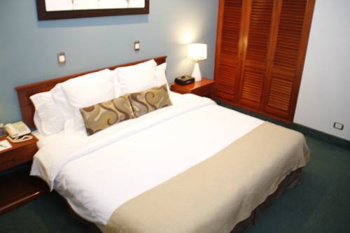 El Dorado Plaza Hotel Y Business