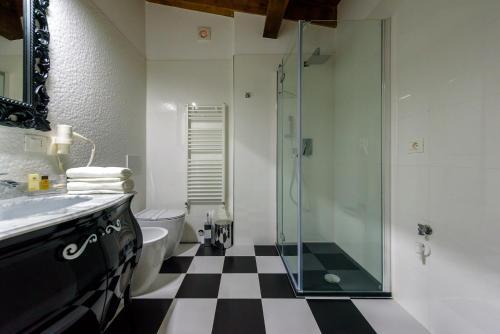 Marie Claire Apartments & Spa