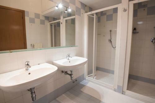 Hostal Rentroom Verona - Italianflat