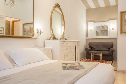 Hostal Corte Realdi Boutique Rooms
